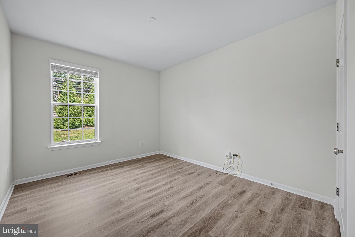 682 Stonegate Rd Property Photo 14