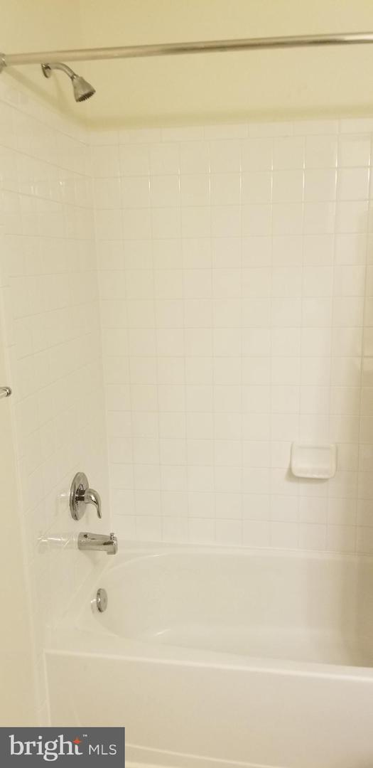 1826 Cassandra Dr #139 Property Photo 10
