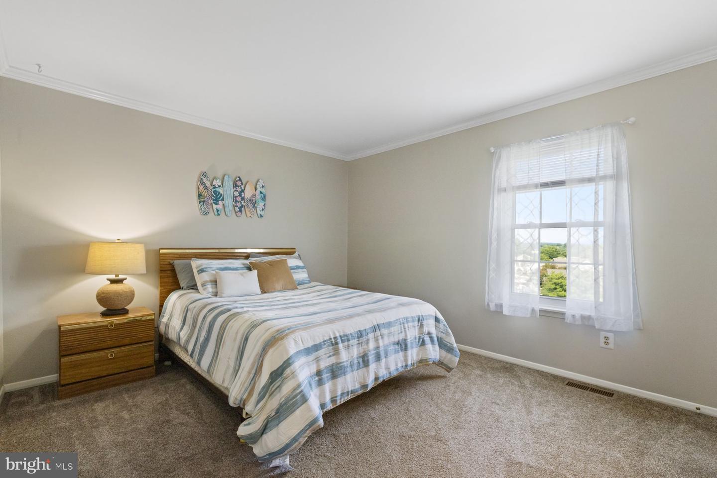 228 Alymer Ct Property Photo 12