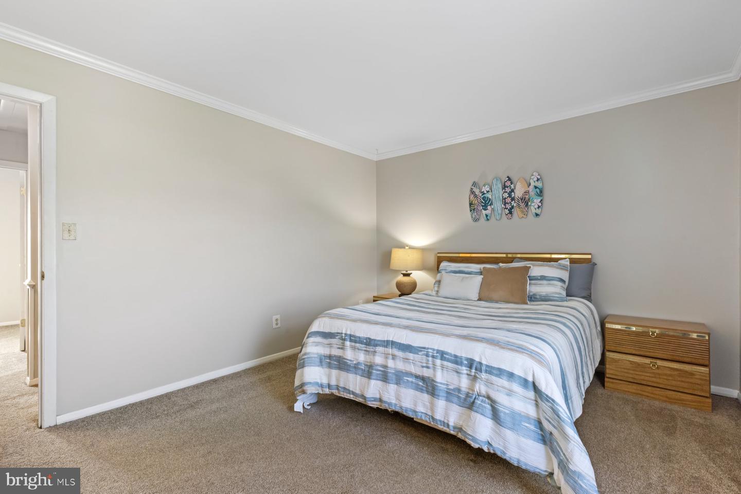 228 Alymer Ct Property Photo 13