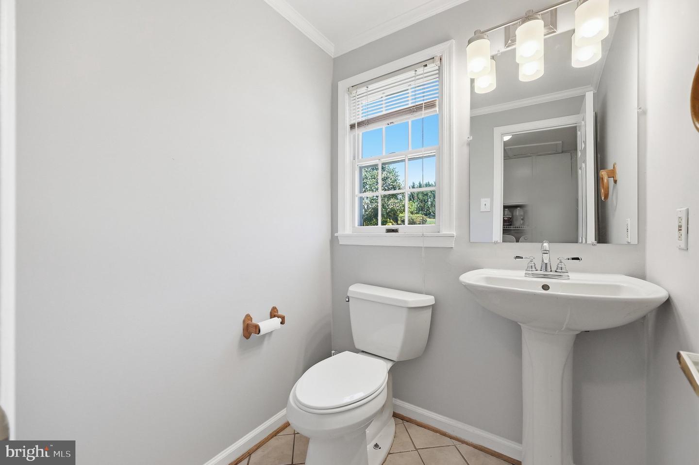 3814 Boteler Rd Property Photo 17