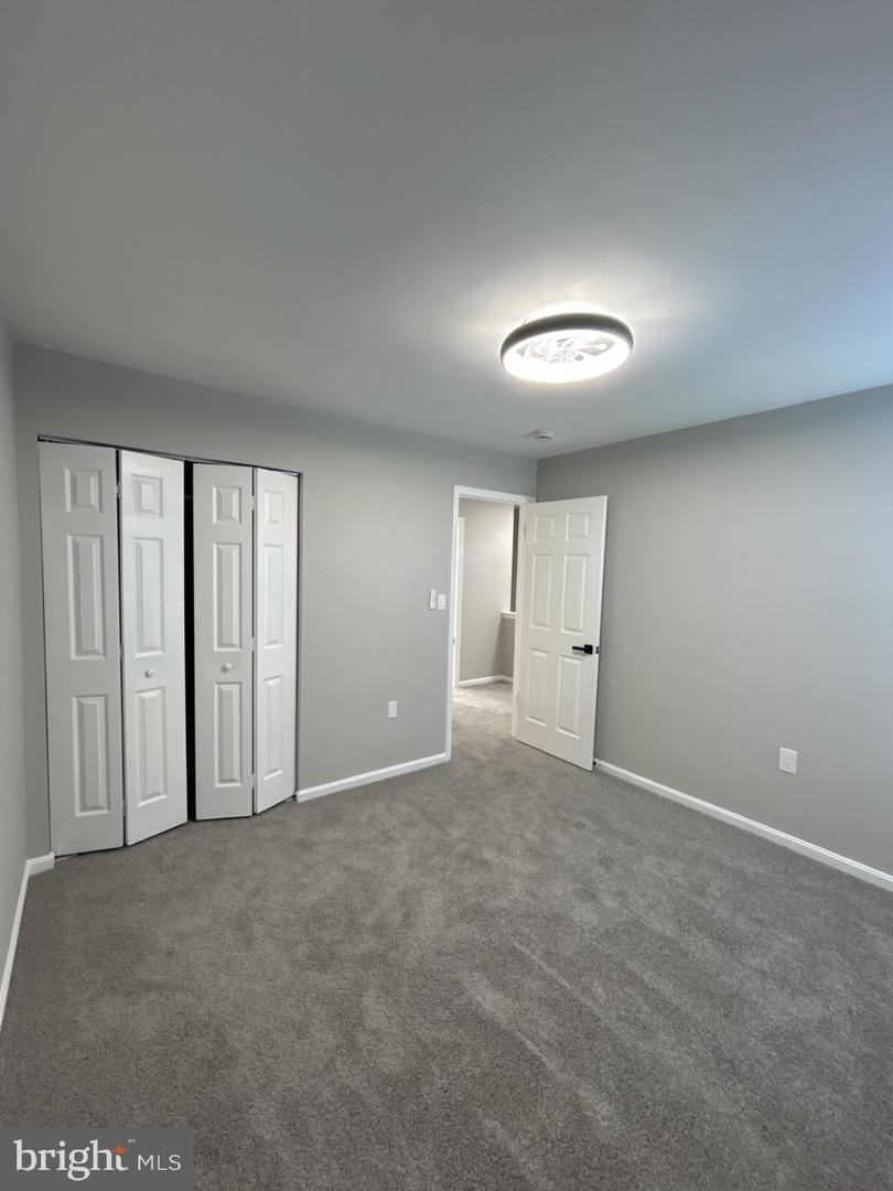 920 Burning Tree Ct Property Photo 21