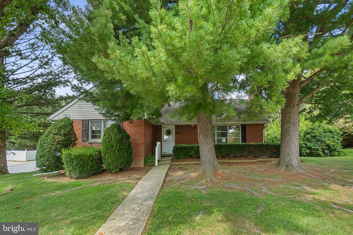 724 William Ave Property Photo 1