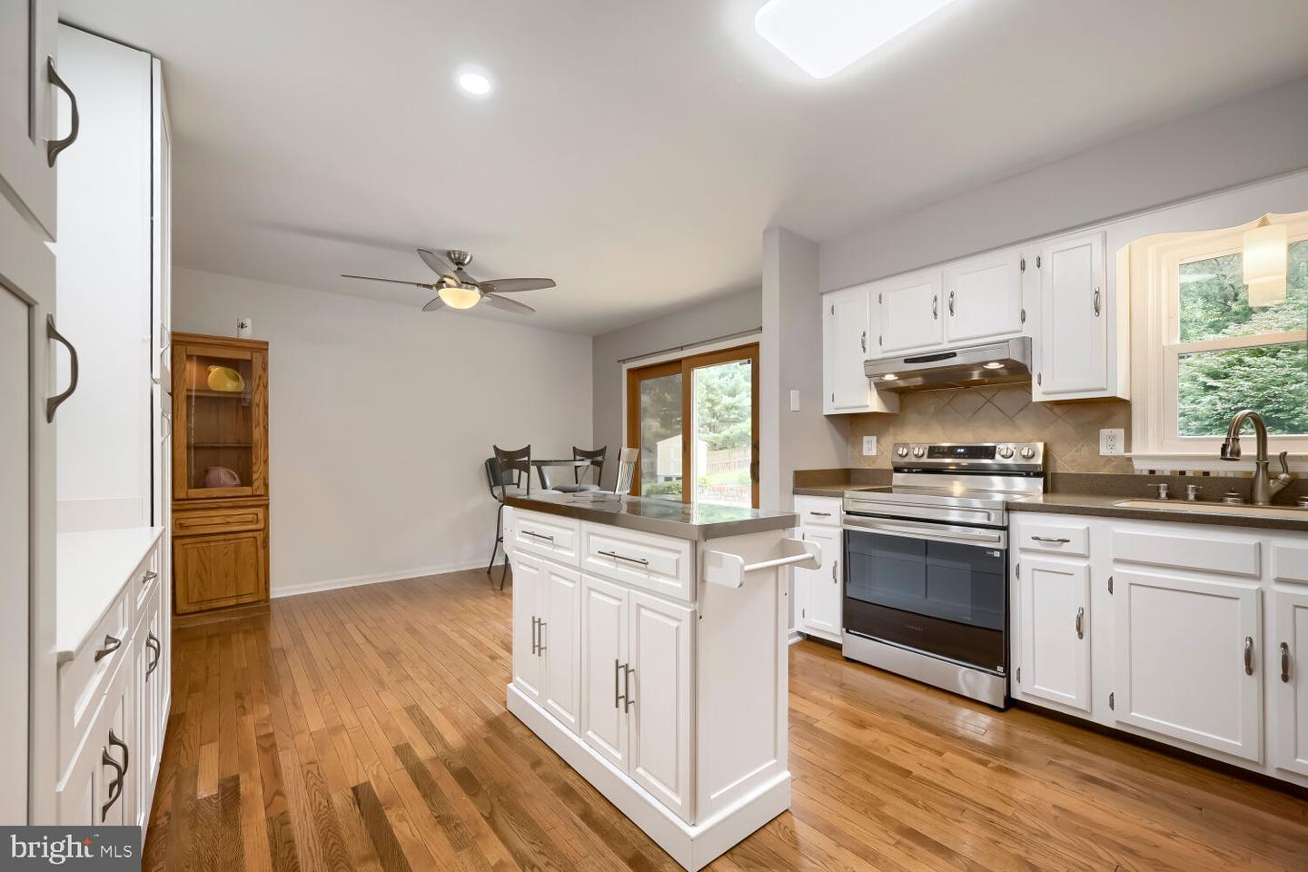 5350 Pommel Dr Property Photo 13