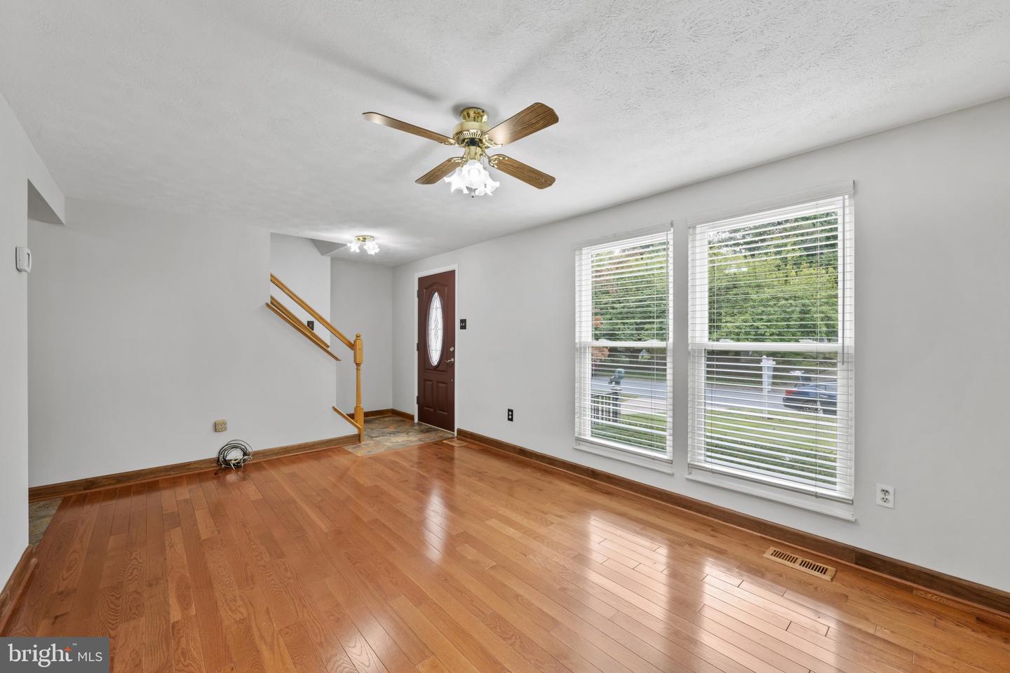 4410 Sycamore Dr Property Photo 6