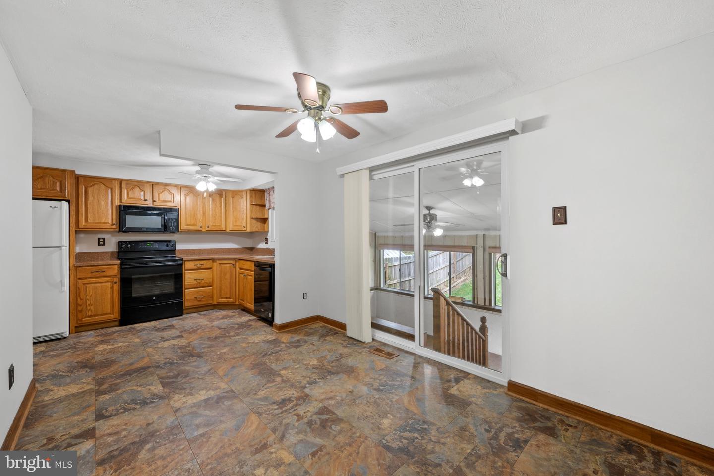 4410 Sycamore Dr Property Photo 8