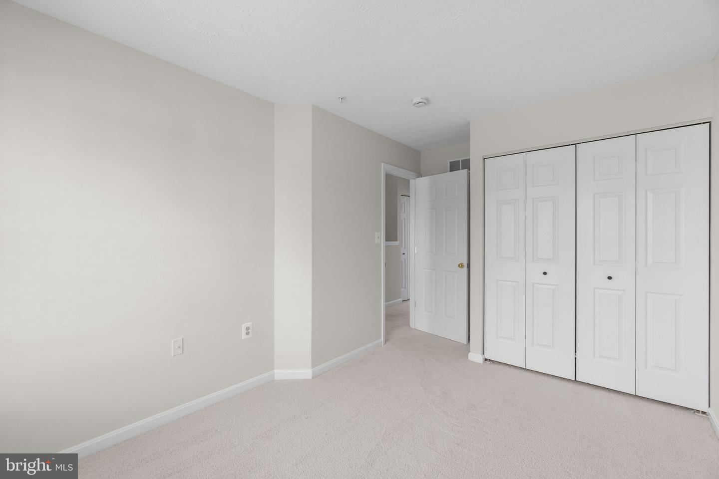 1161 Shortleaf Cir Property Photo 24