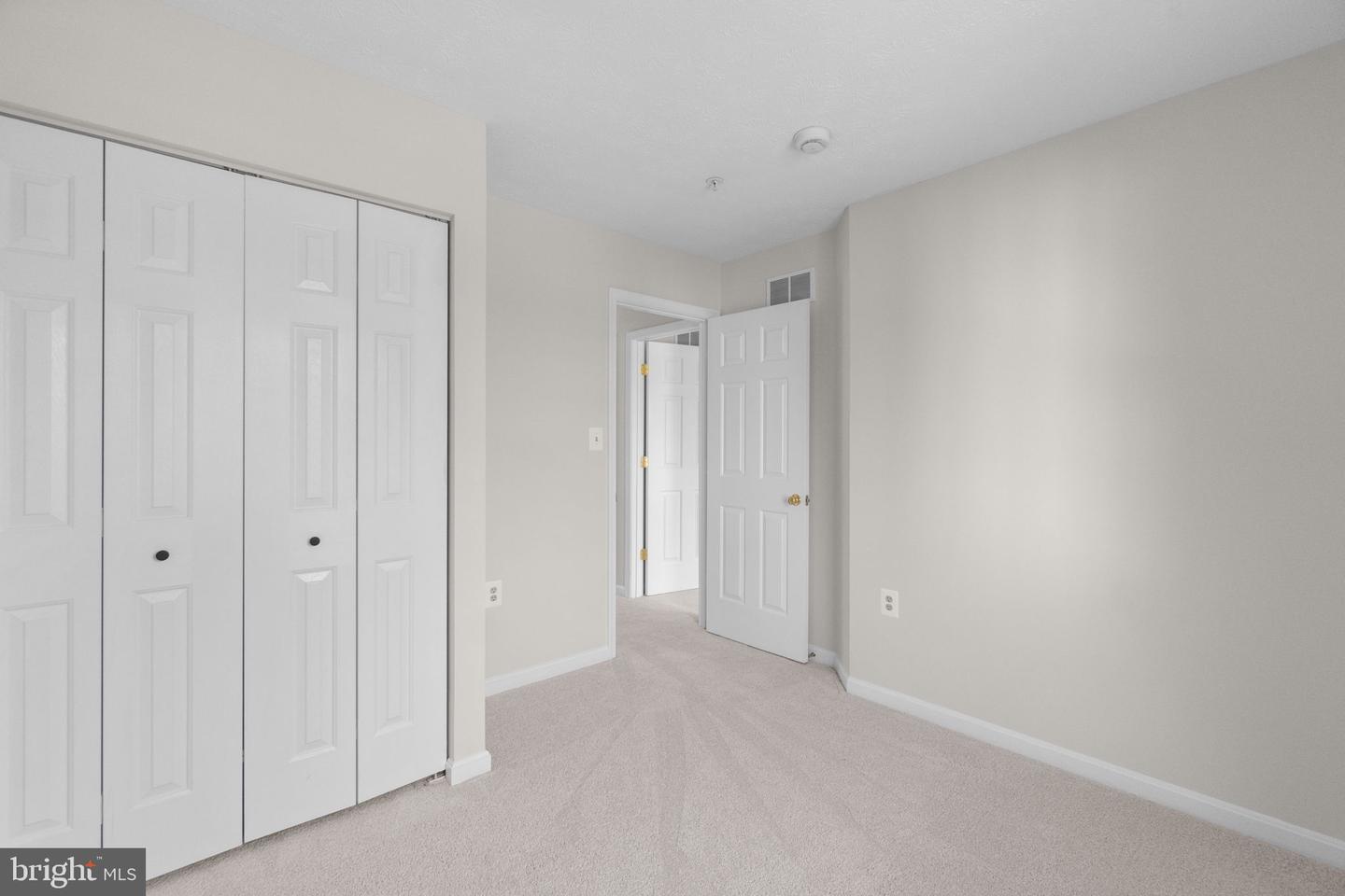 1161 Shortleaf Cir Property Photo 26