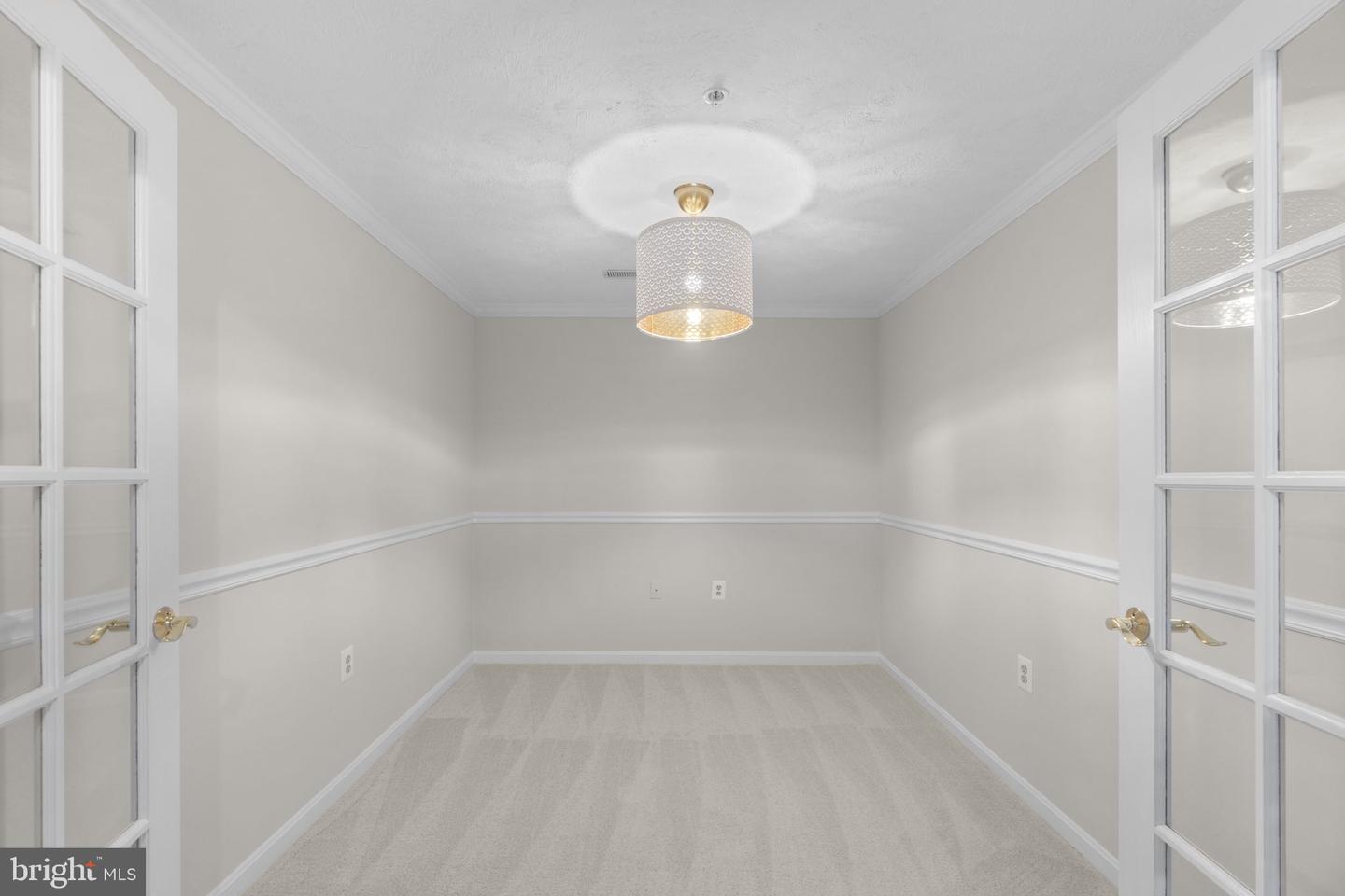 1161 Shortleaf Cir Property Photo 32