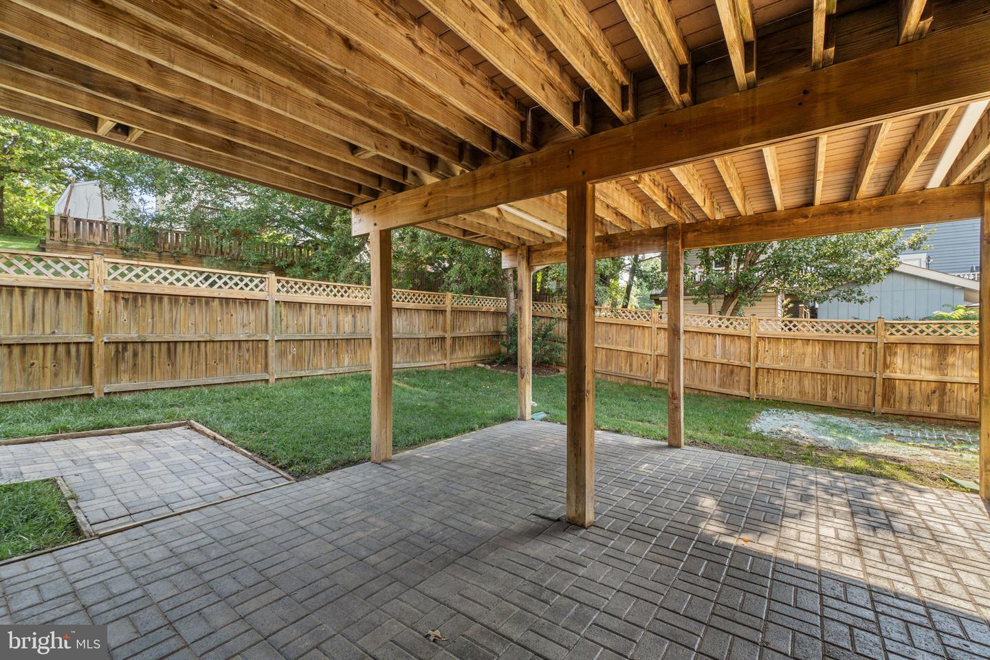 1161 Shortleaf Cir Property Photo 38