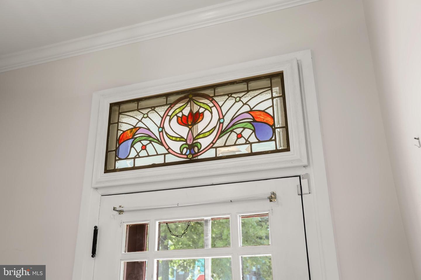 17 Park Ave Property Photo 4