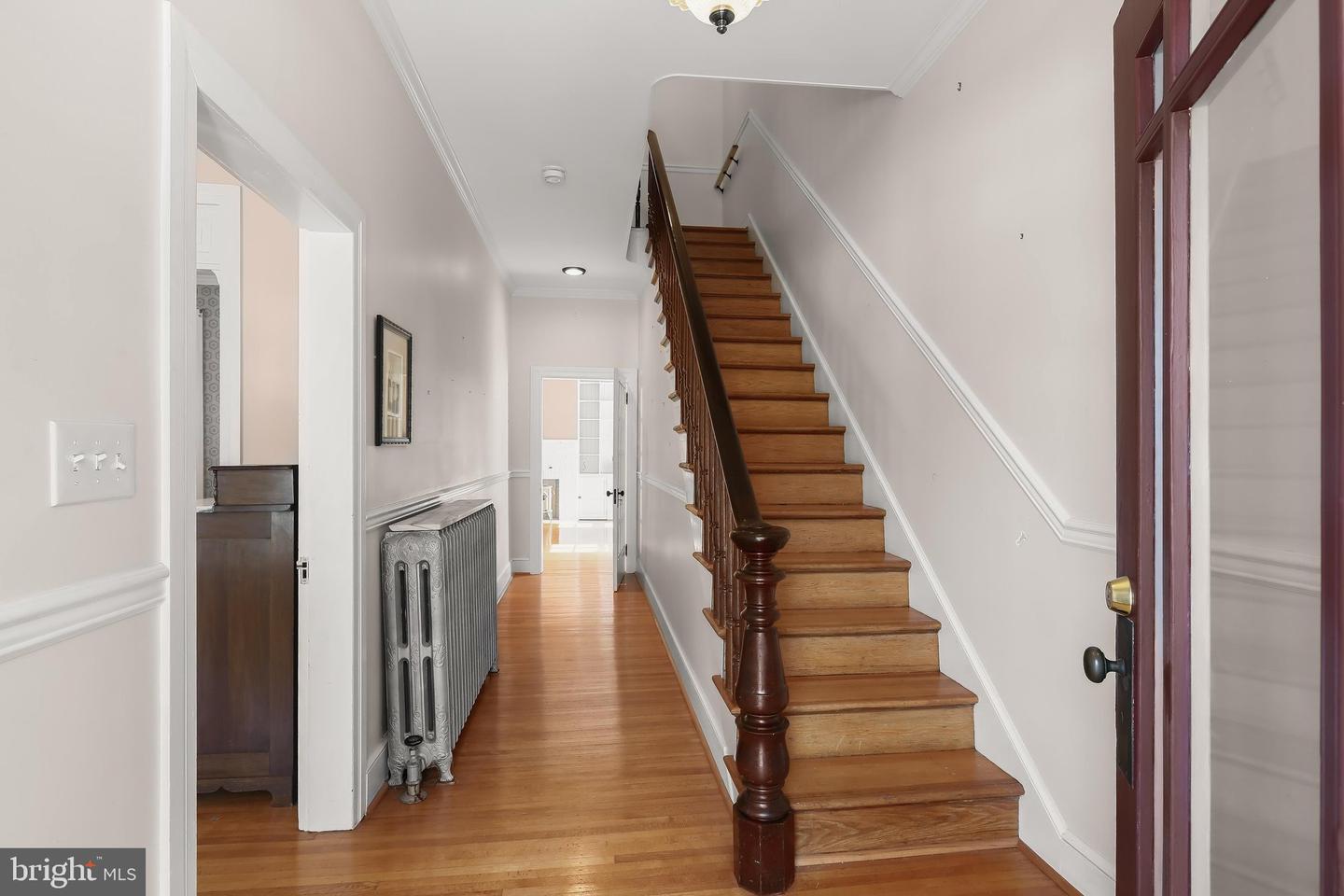 17 Park Ave Property Photo 5