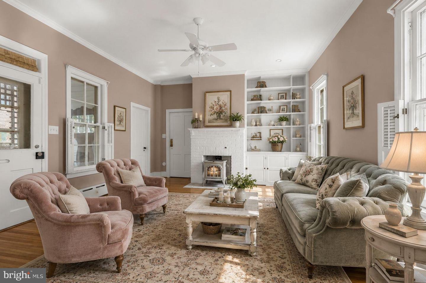 17 Park Ave Property Photo 16