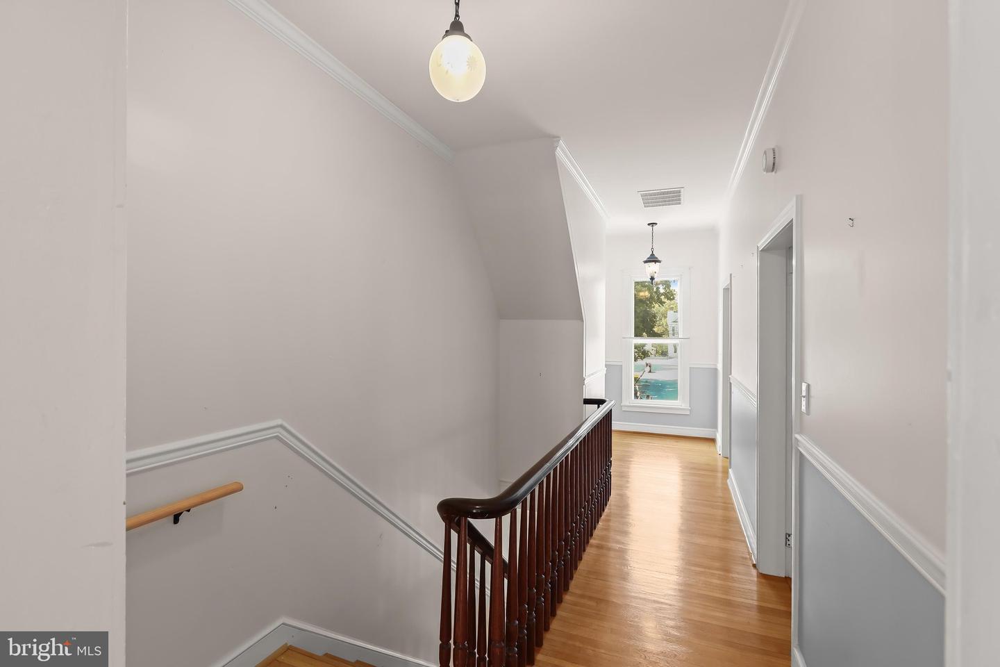 17 Park Ave Property Photo 27