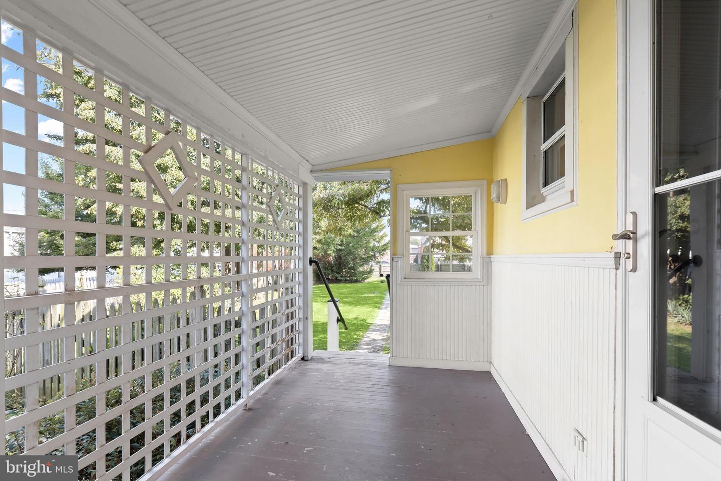 17 Park Ave Property Photo 48