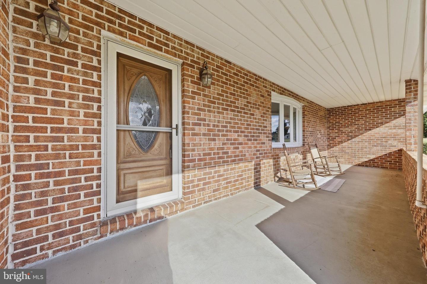 1716 Gablehammer Rd Property Photo 7