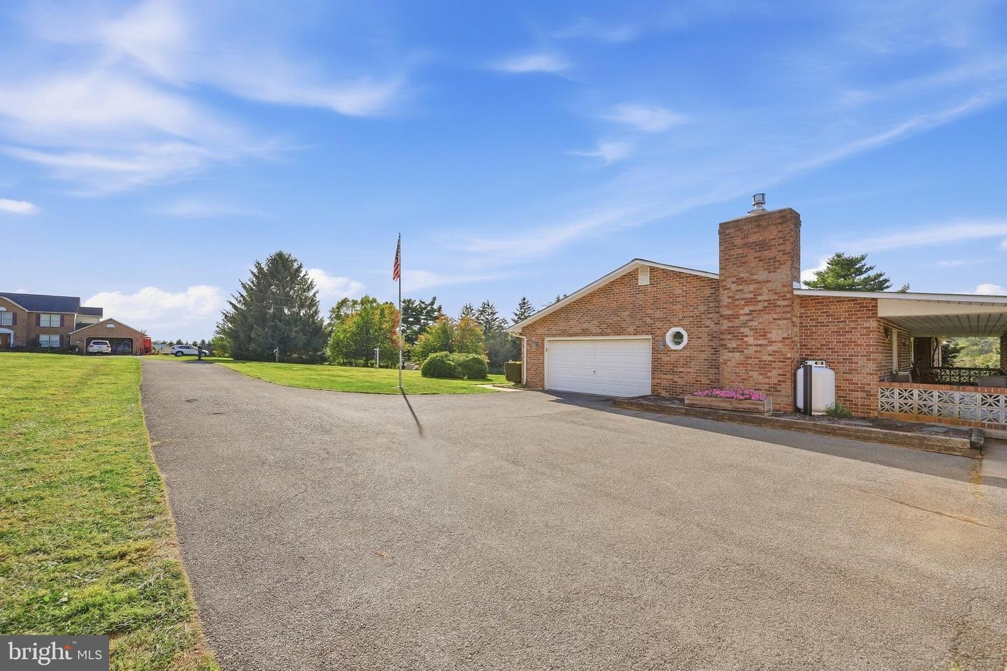 1716 Gablehammer Rd Property Photo 40