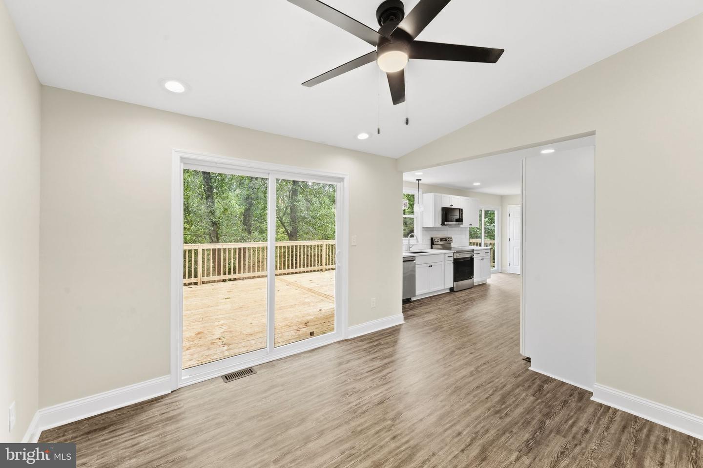 201 Singletree Ct Property Photo 13