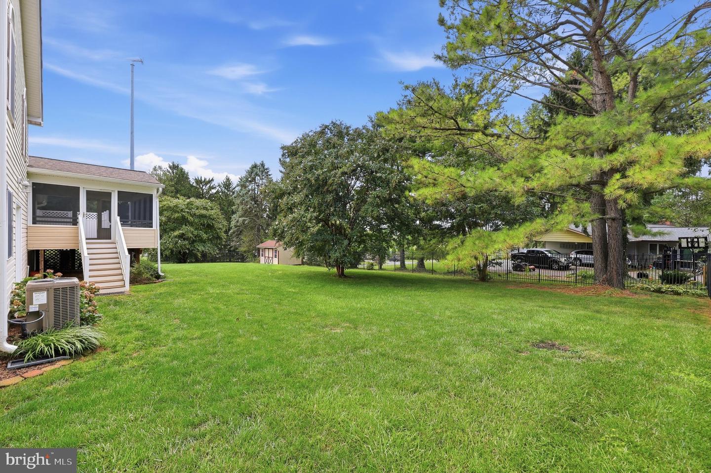 2702 Rainbow Dr Property Photo 45