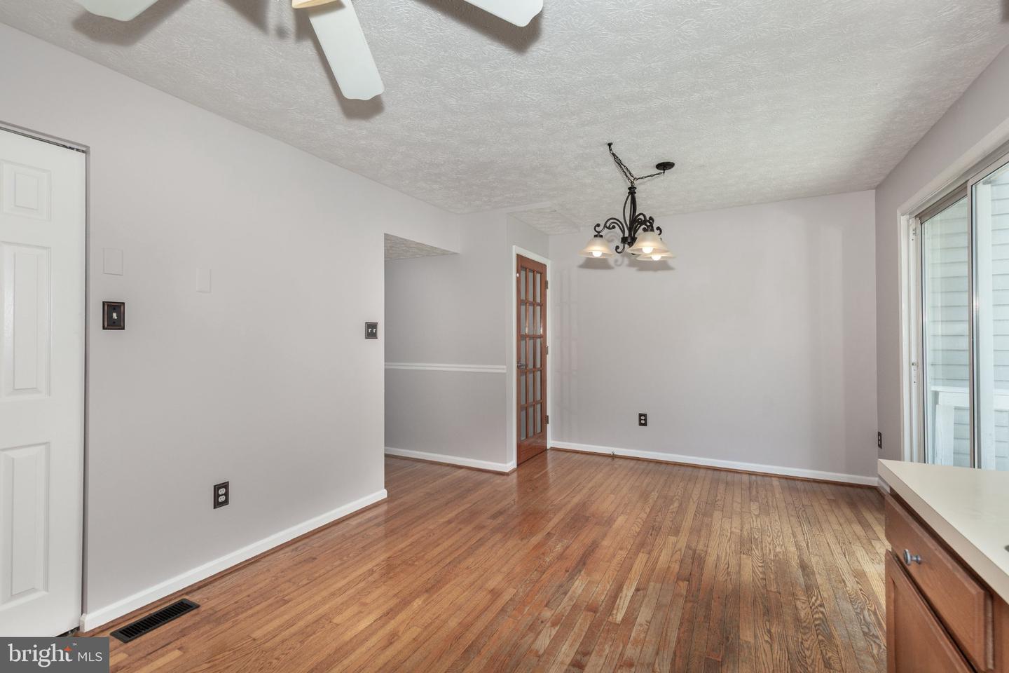 367 Doral Ct Property Photo 18