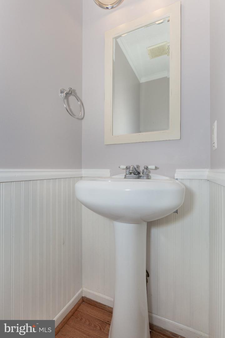 367 Doral Ct Property Photo 24