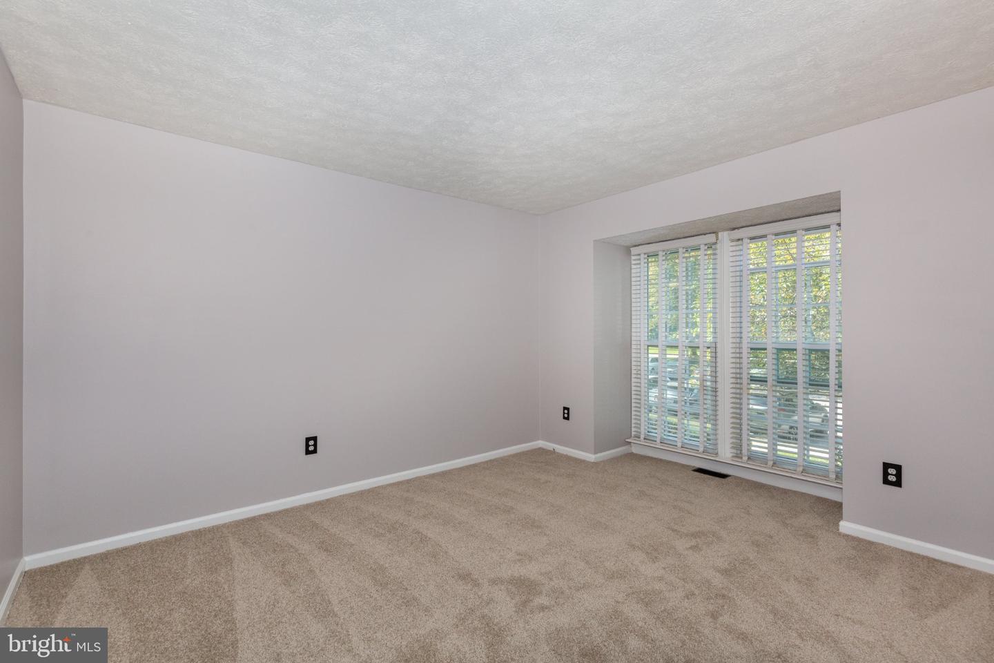 367 Doral Ct Property Photo 36