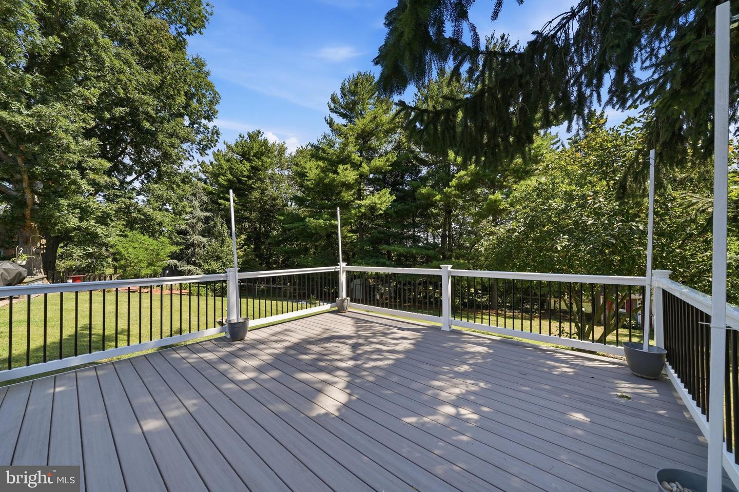 1717 Marsue Dr Property Photo 48