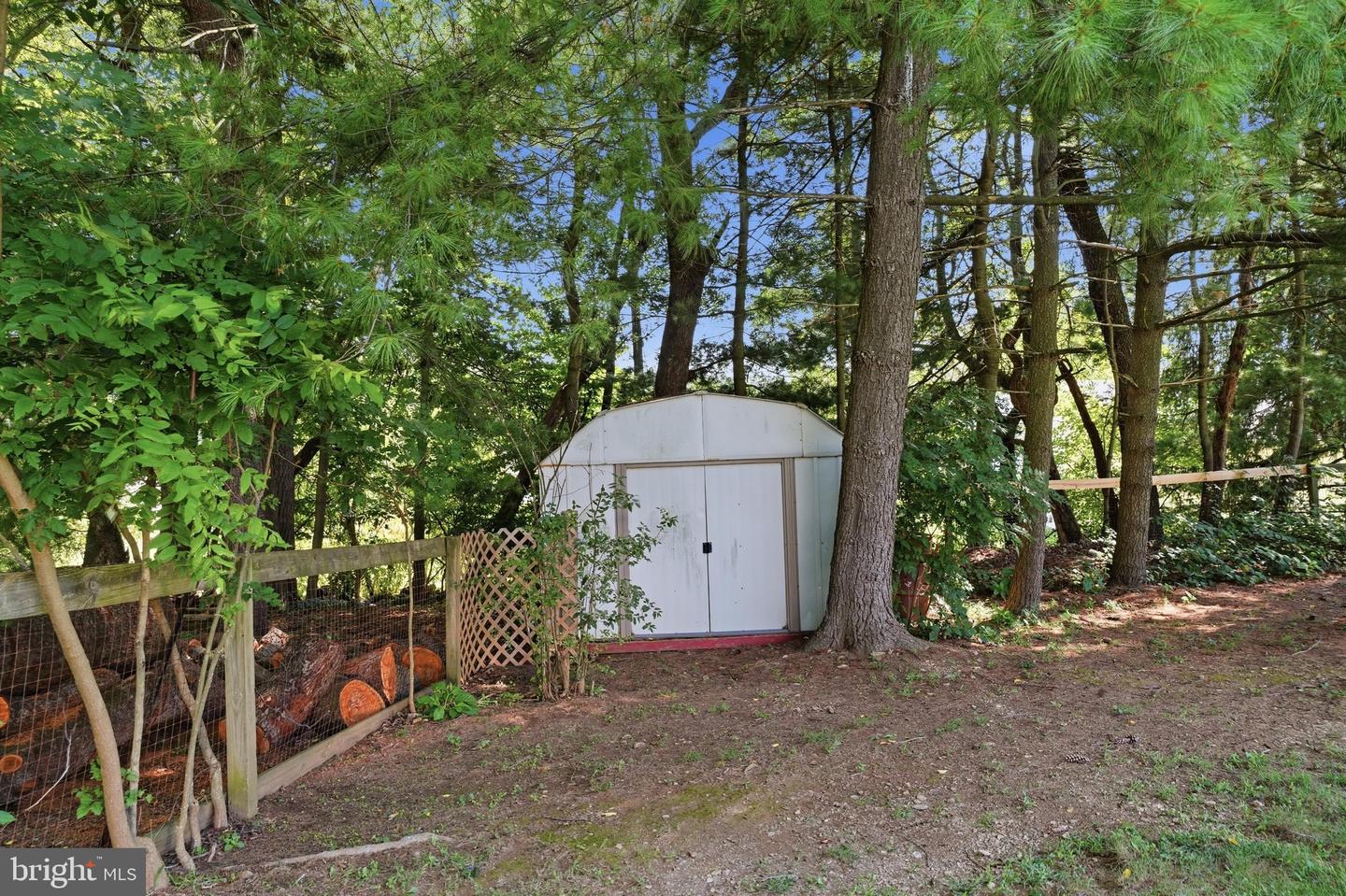 1717 Marsue Dr Property Photo 53