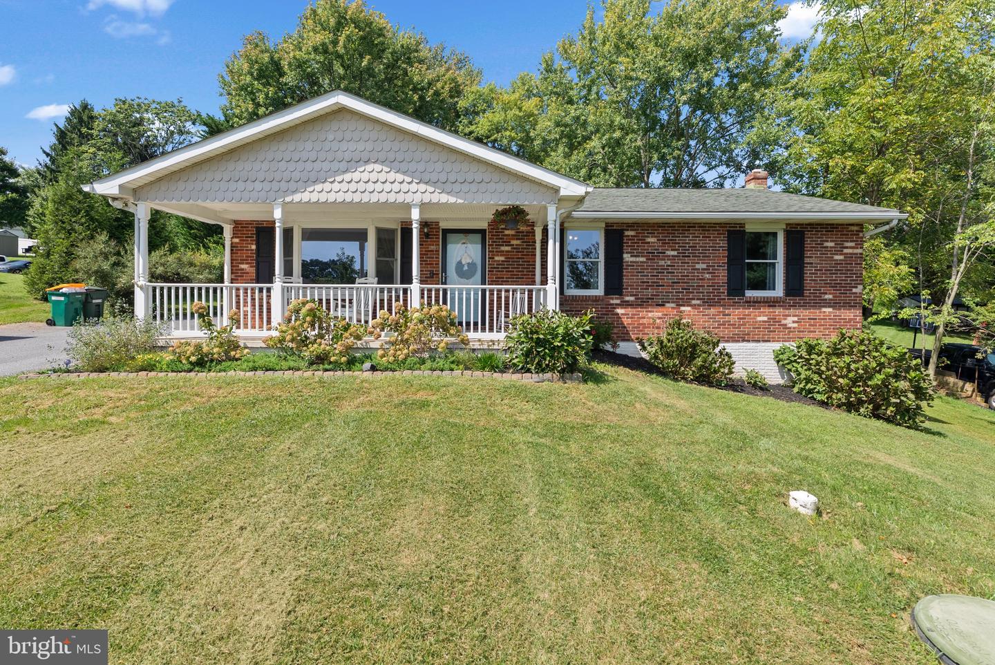 5222 Freter Rd Property Photo 1