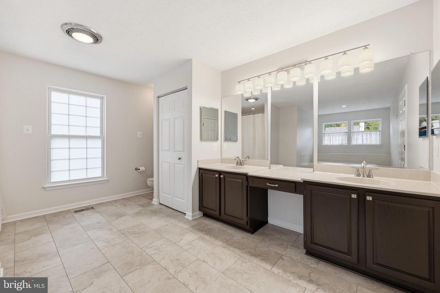 376 Winged Foot Dr Property Photo 33