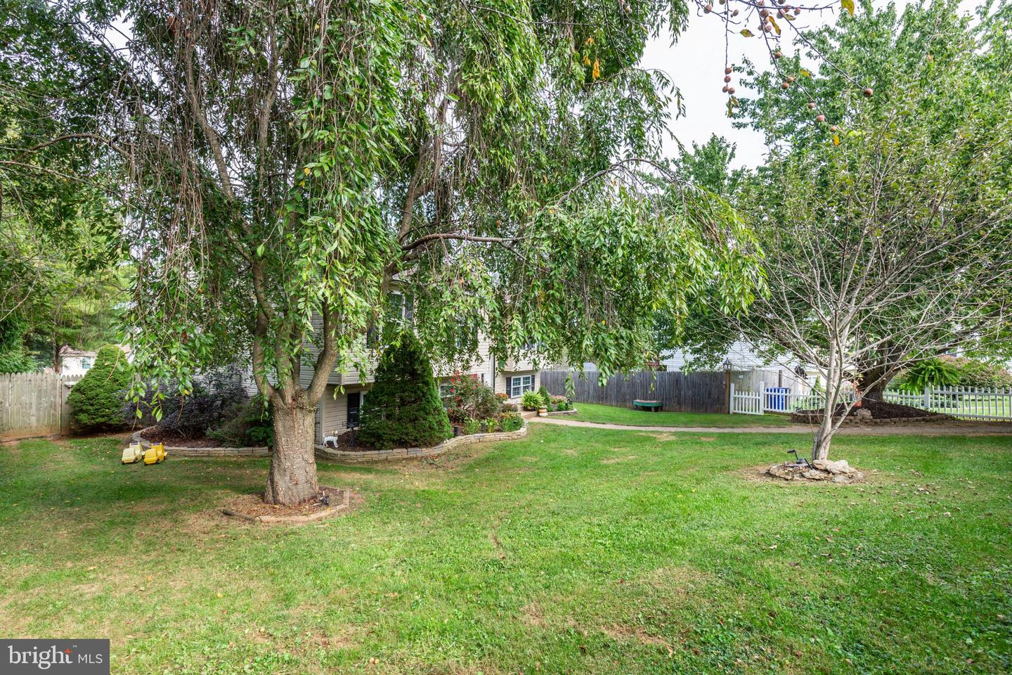 3322 Sutton Ct Property Photo 5