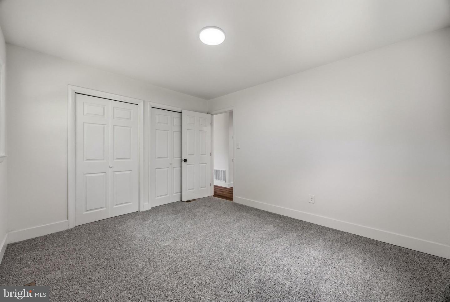4903 Oriole Ct Property Photo 16