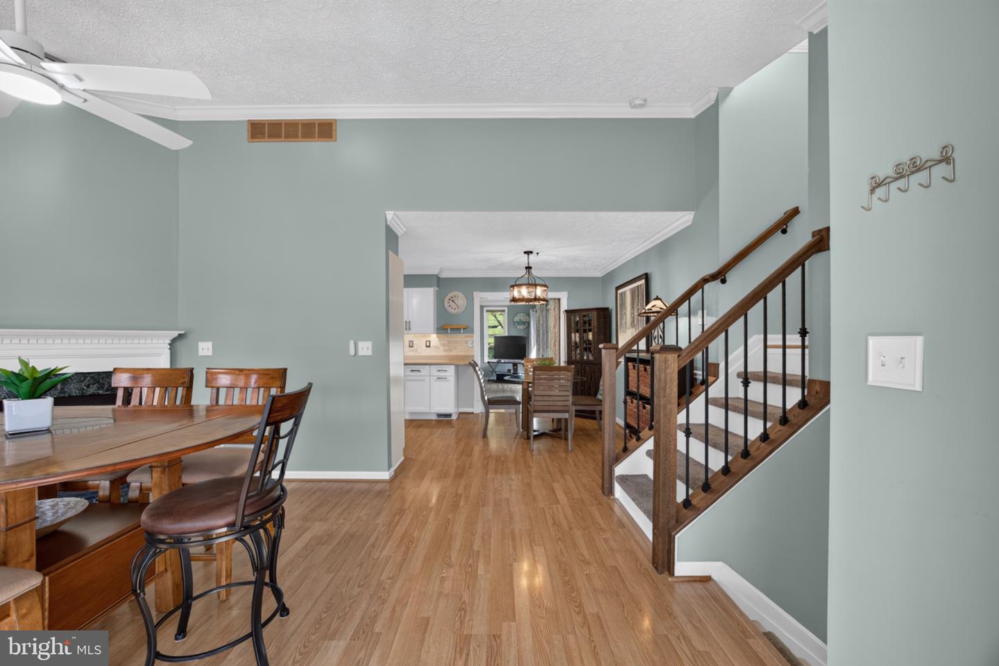 7072 Melstone Valley Way Property Photo 4