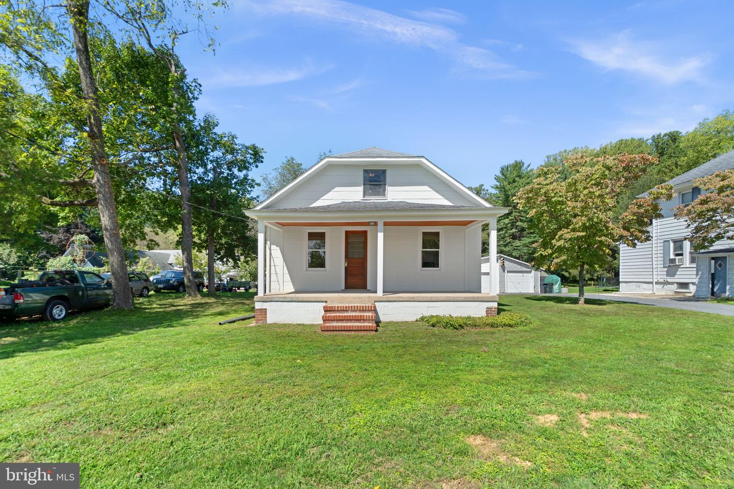 5840 Oakland Rd Property Photo 1
