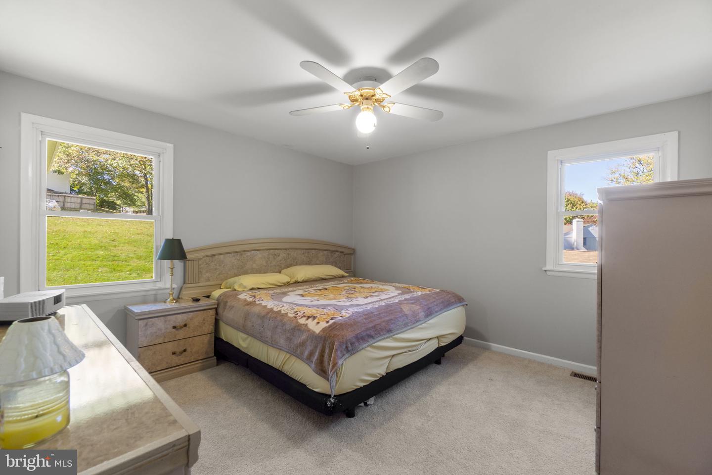 4302 Coolidge Ct Property Photo 17