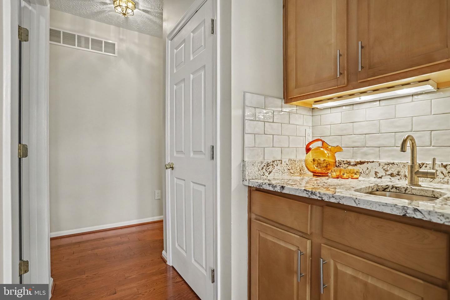 2623 Washington Way Property Photo 12