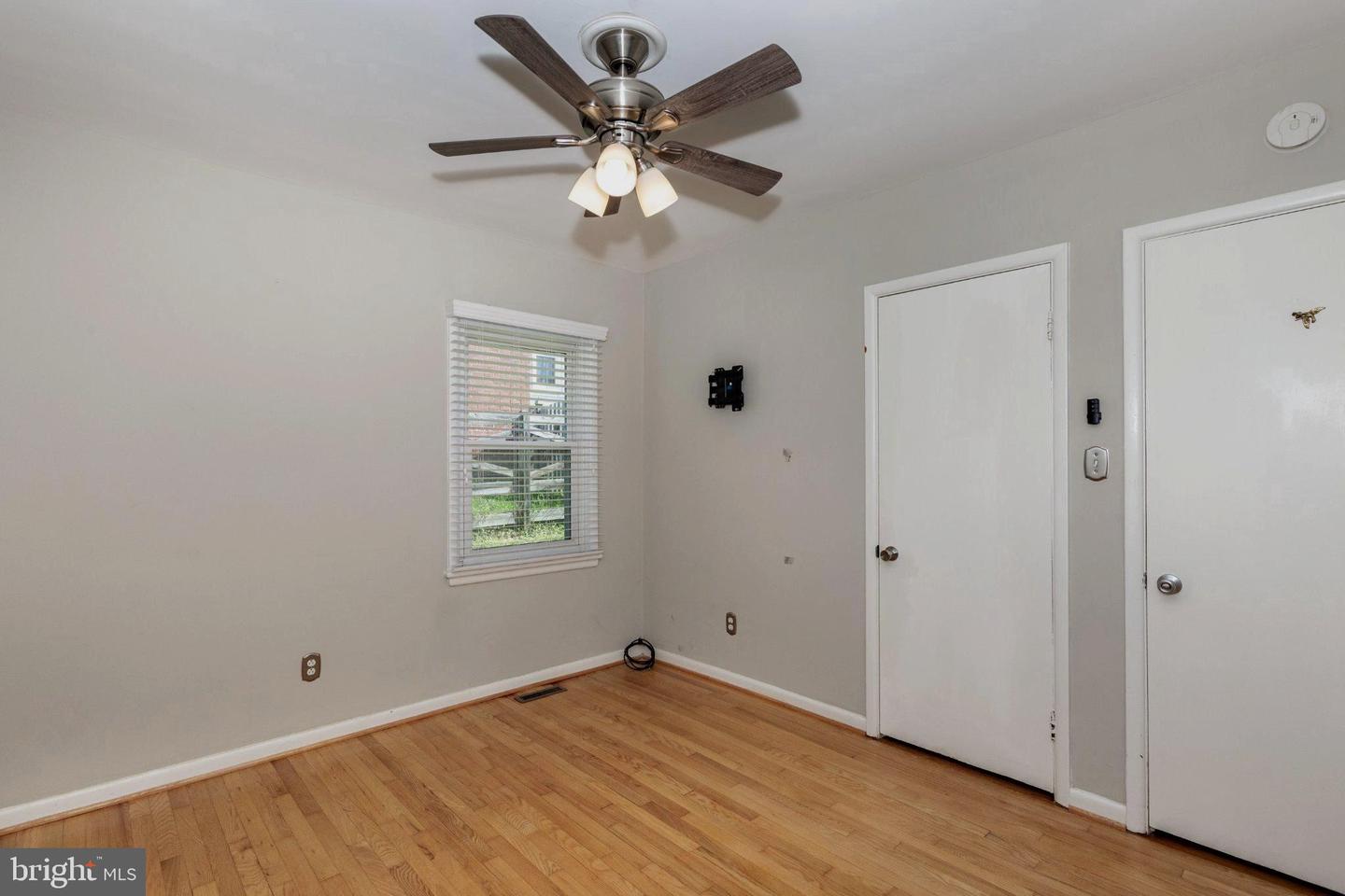 428 Maple Ave Property Photo 14