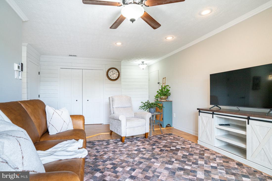 1002 Scarlet Oak Ct #3a Property Photo 1