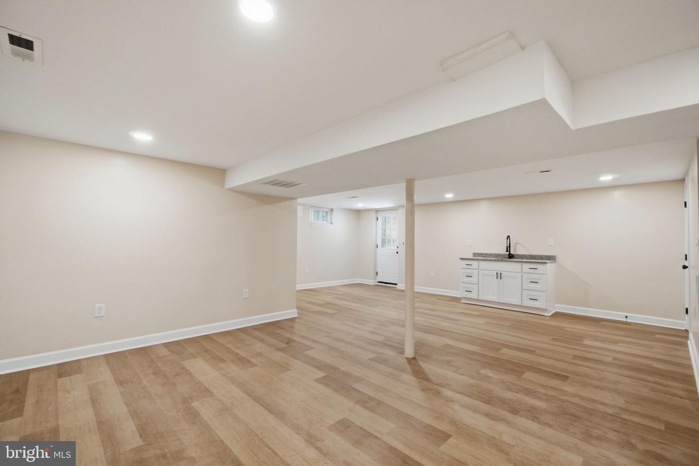 5314 Wendy Rd Property Photo 6