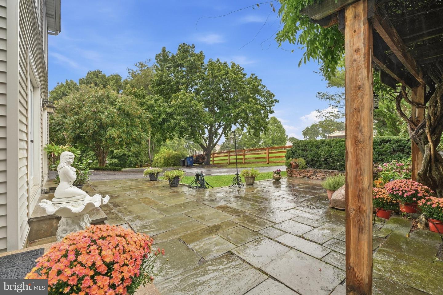 6650 Wind Ridge Rd Property Photo 42