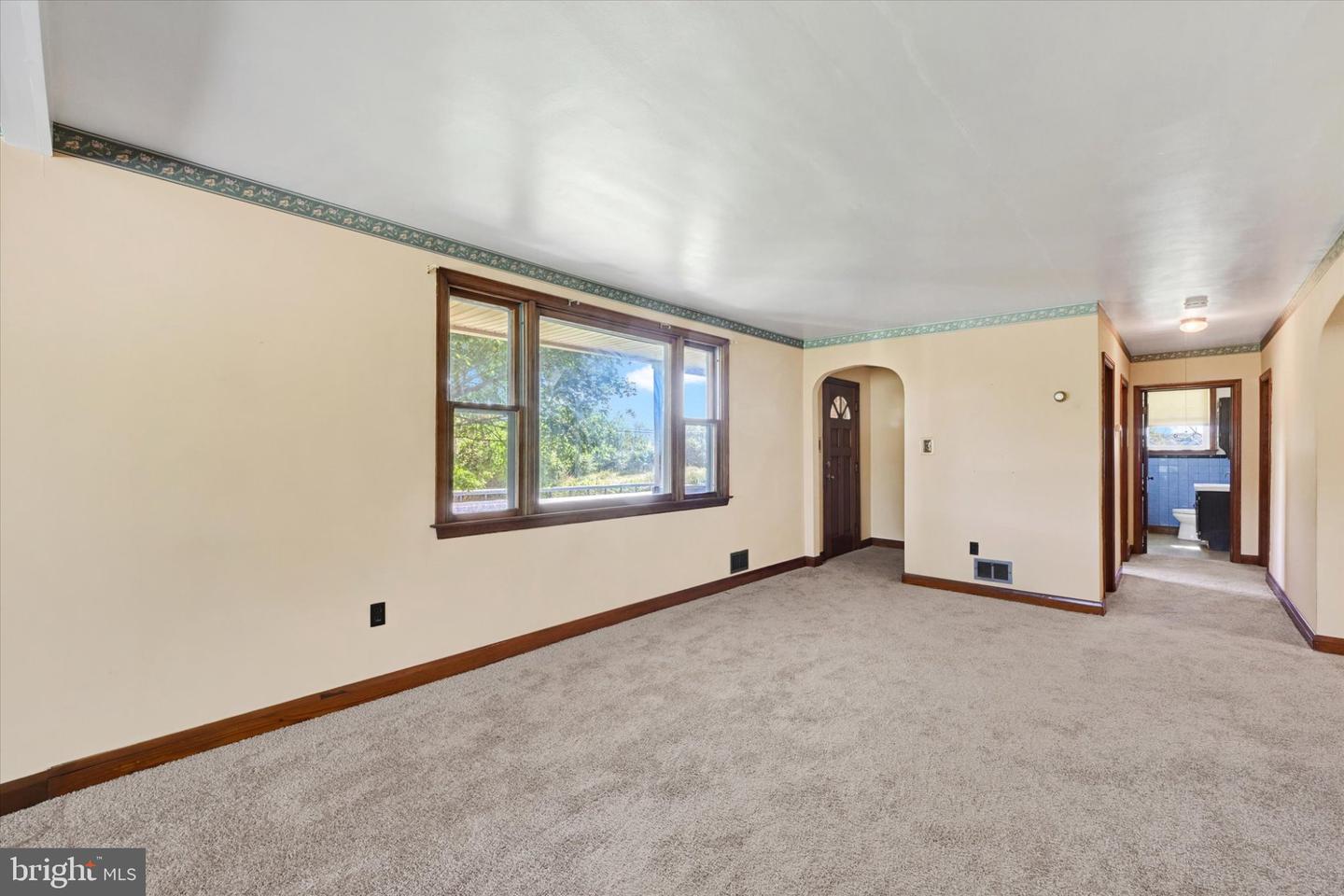 4640 Sykesville Rd Property Photo 5