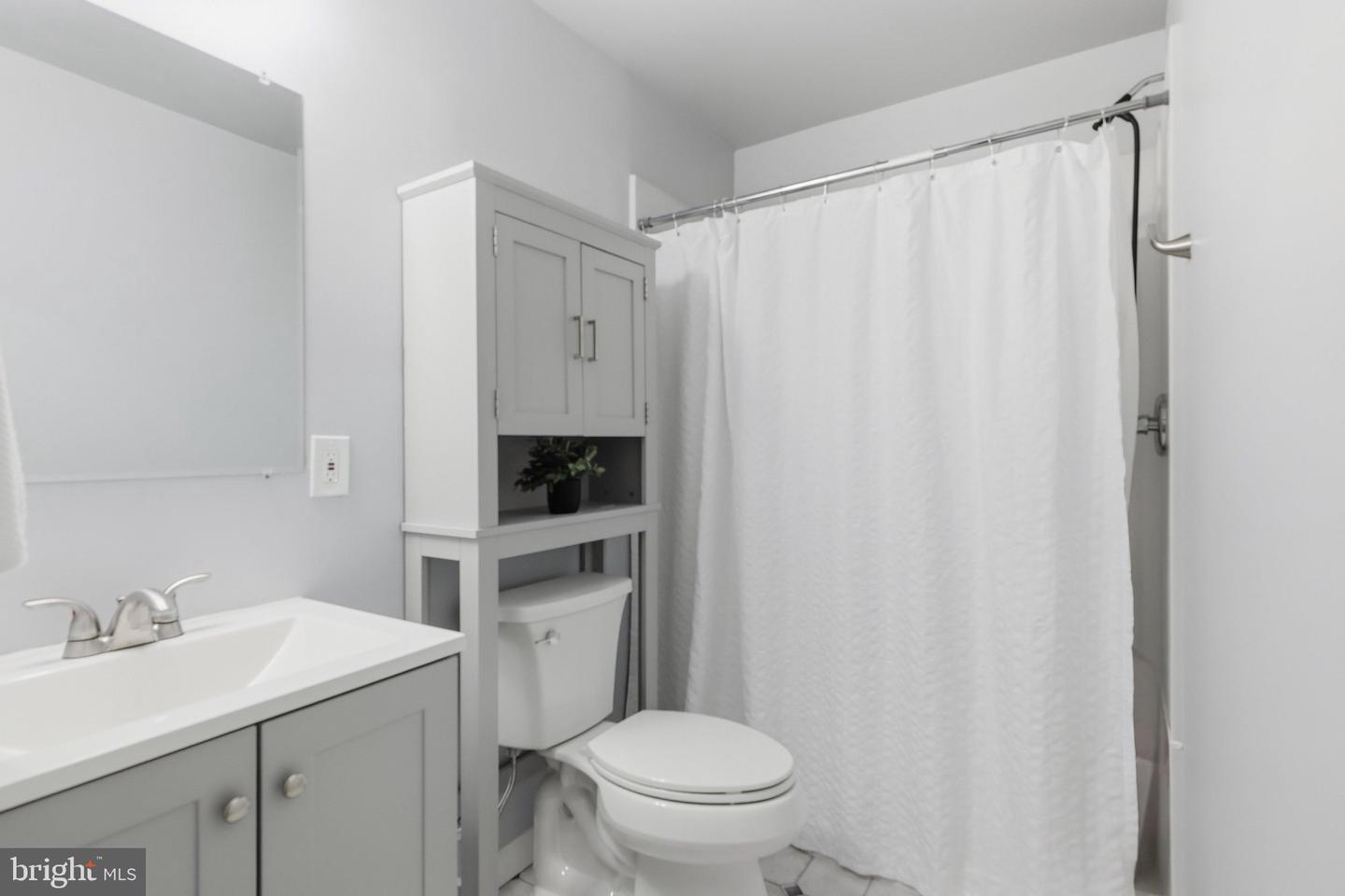 554 Kenan St Property Photo 31