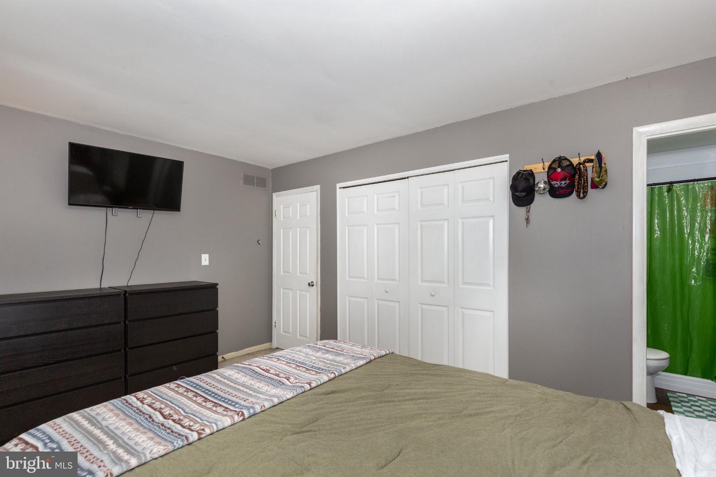 5806 Victor Dr Property Photo 27