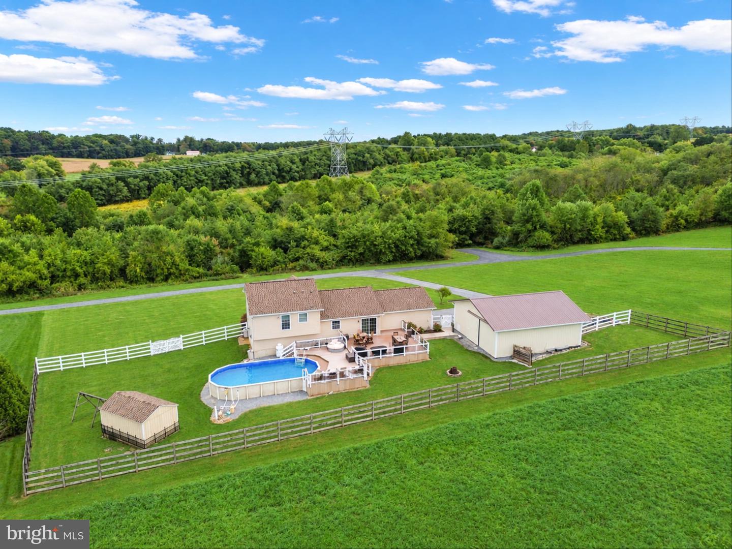 847 Mich Trace Rd Property Photo 45