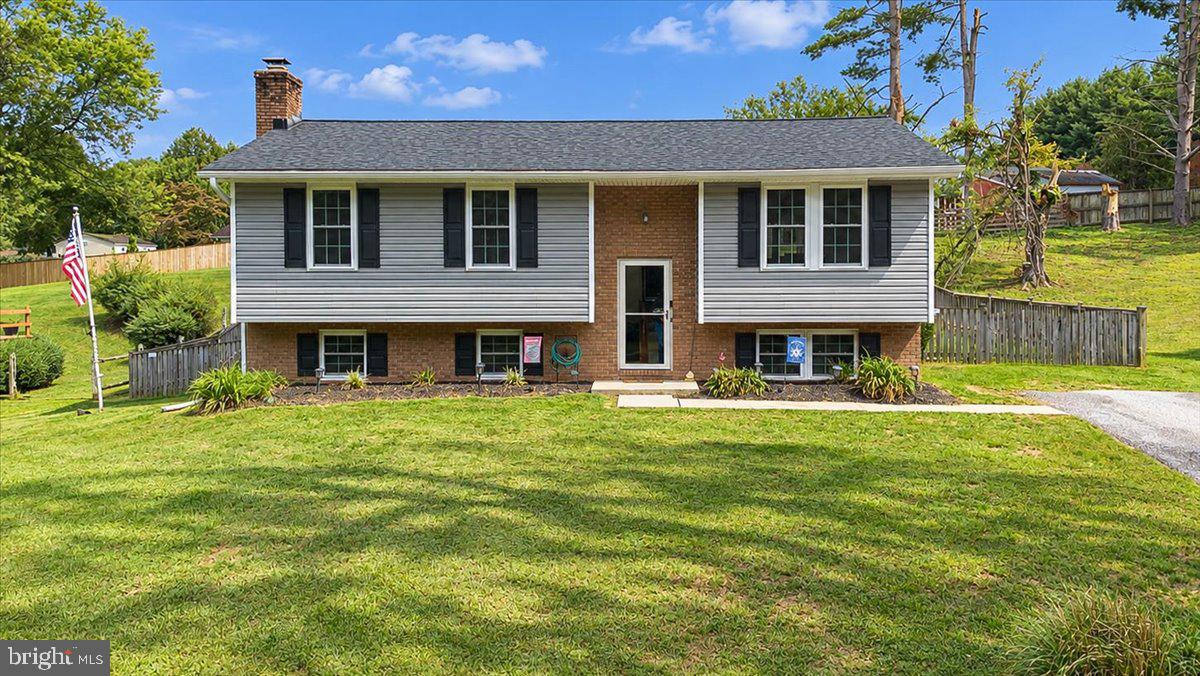 7132 Macbeth Way Property Photo 1