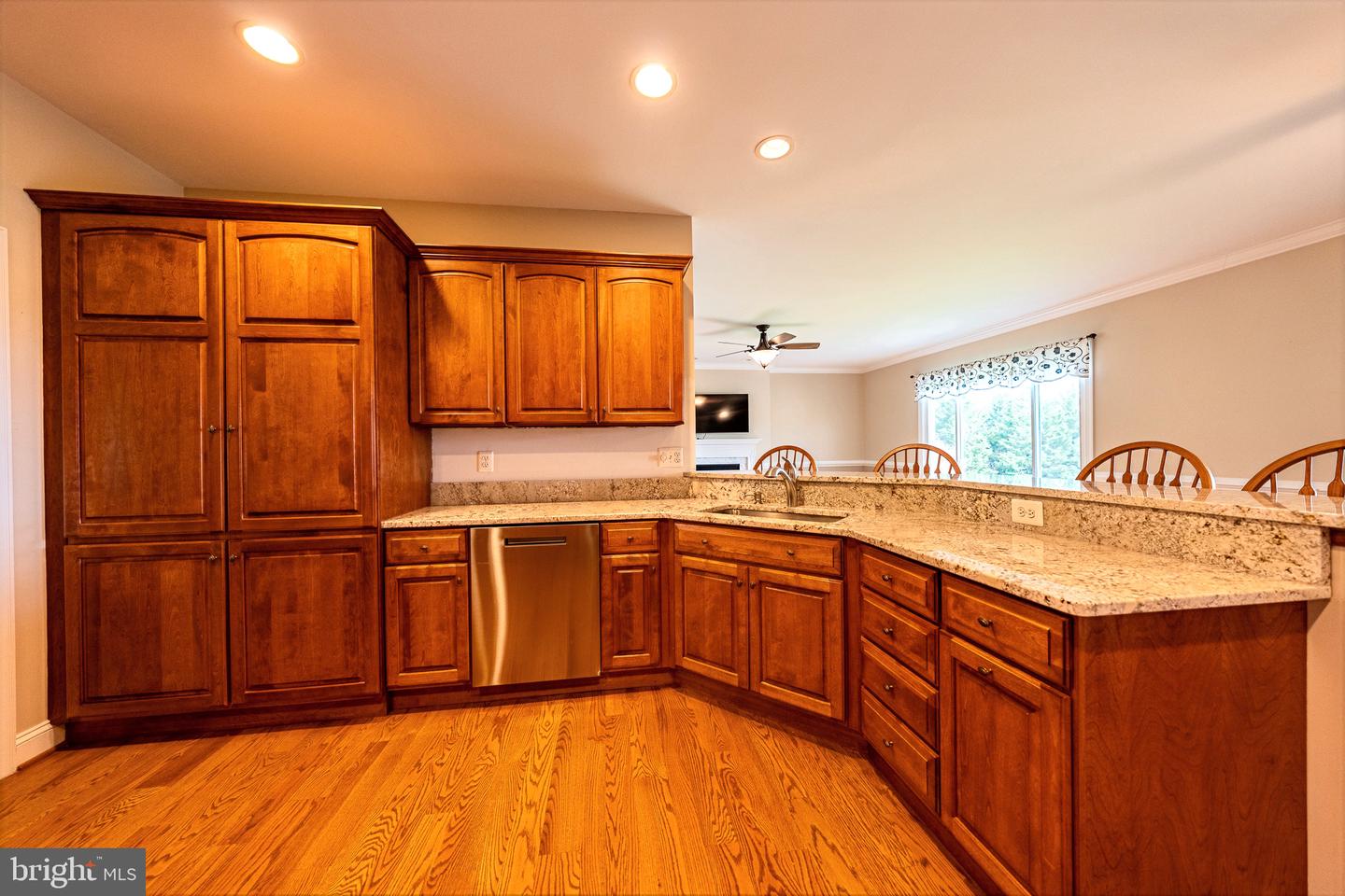 6562 Jasana Ct Property Photo 11