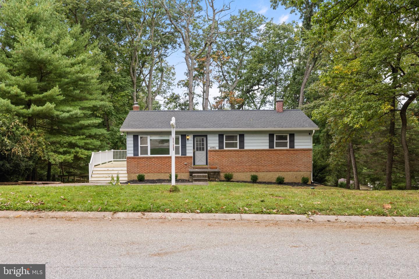 1512 Carriage Hill Dr Property Photo 26