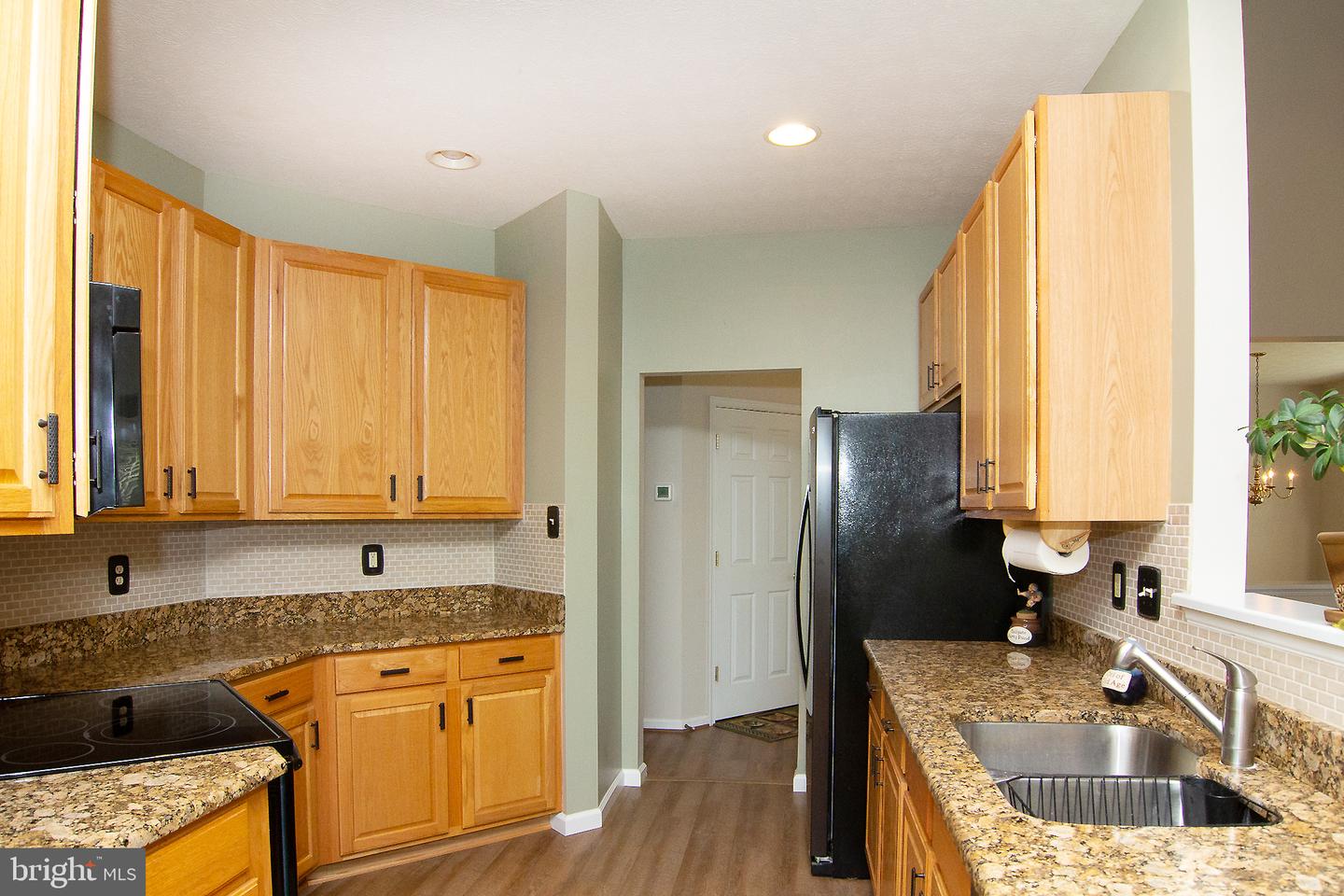 703 Norfield Ct Property Photo 15