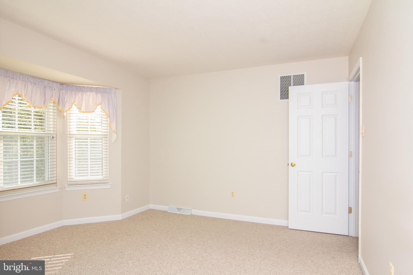703 Norfield Ct Property Photo 37