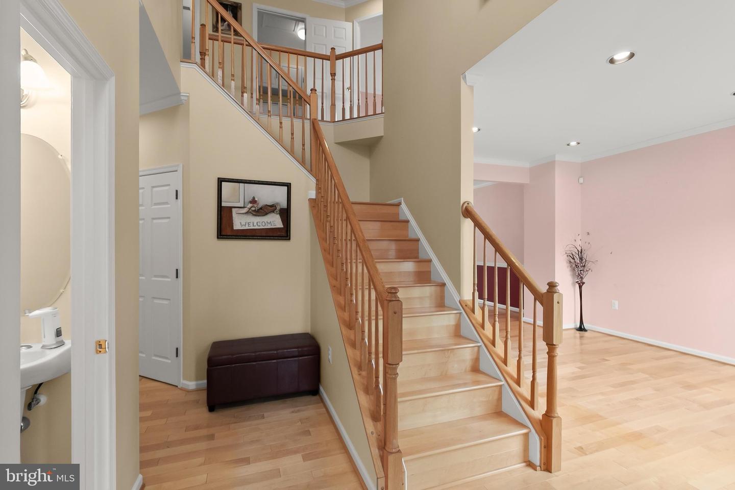 508 Chattermark Ct Property Photo 3
